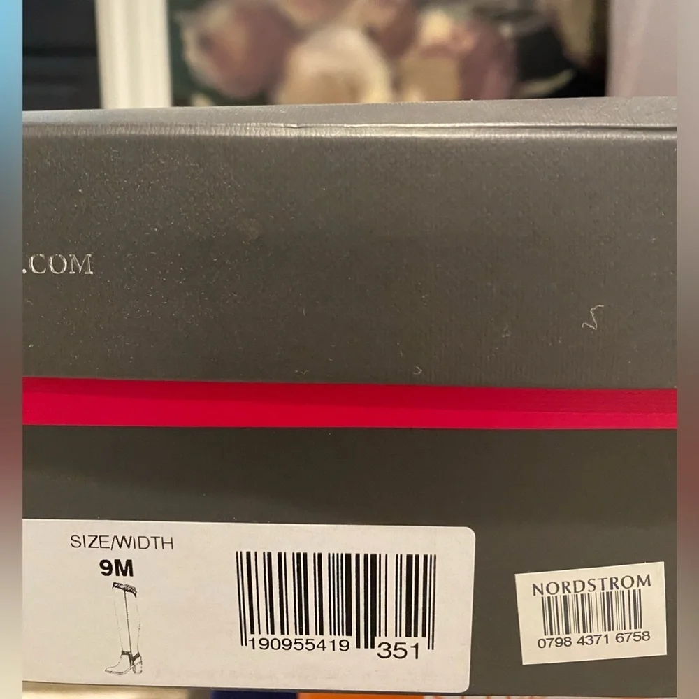 Vince Camuto Madolee Foxy Verona